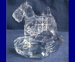 Soft Coated Wheaten Statue Animation Showing Sparkle of Full Lead Crystal